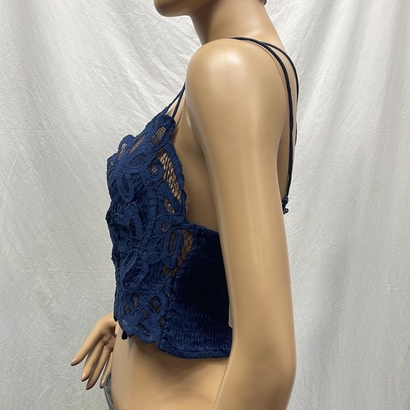 Free People Navy Blue Crochet Lace Adella Bralette NWT - Picture 7 of 8